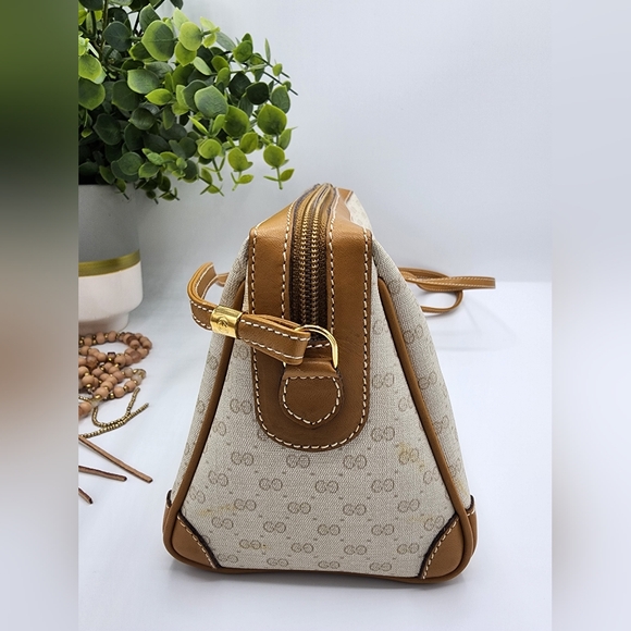 🔥Authentic vintage Gucci micro GG🔥 - Picture 10 of 16